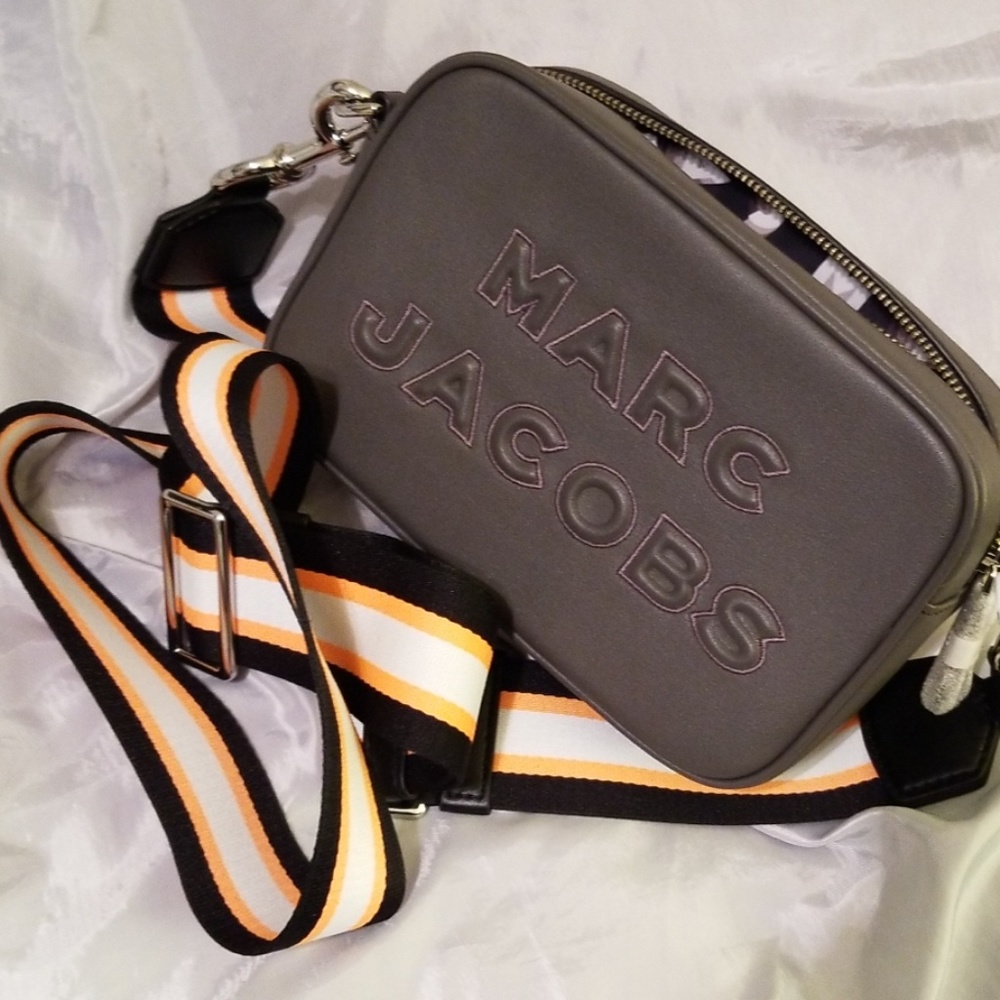 Marc Jacobs crossbody